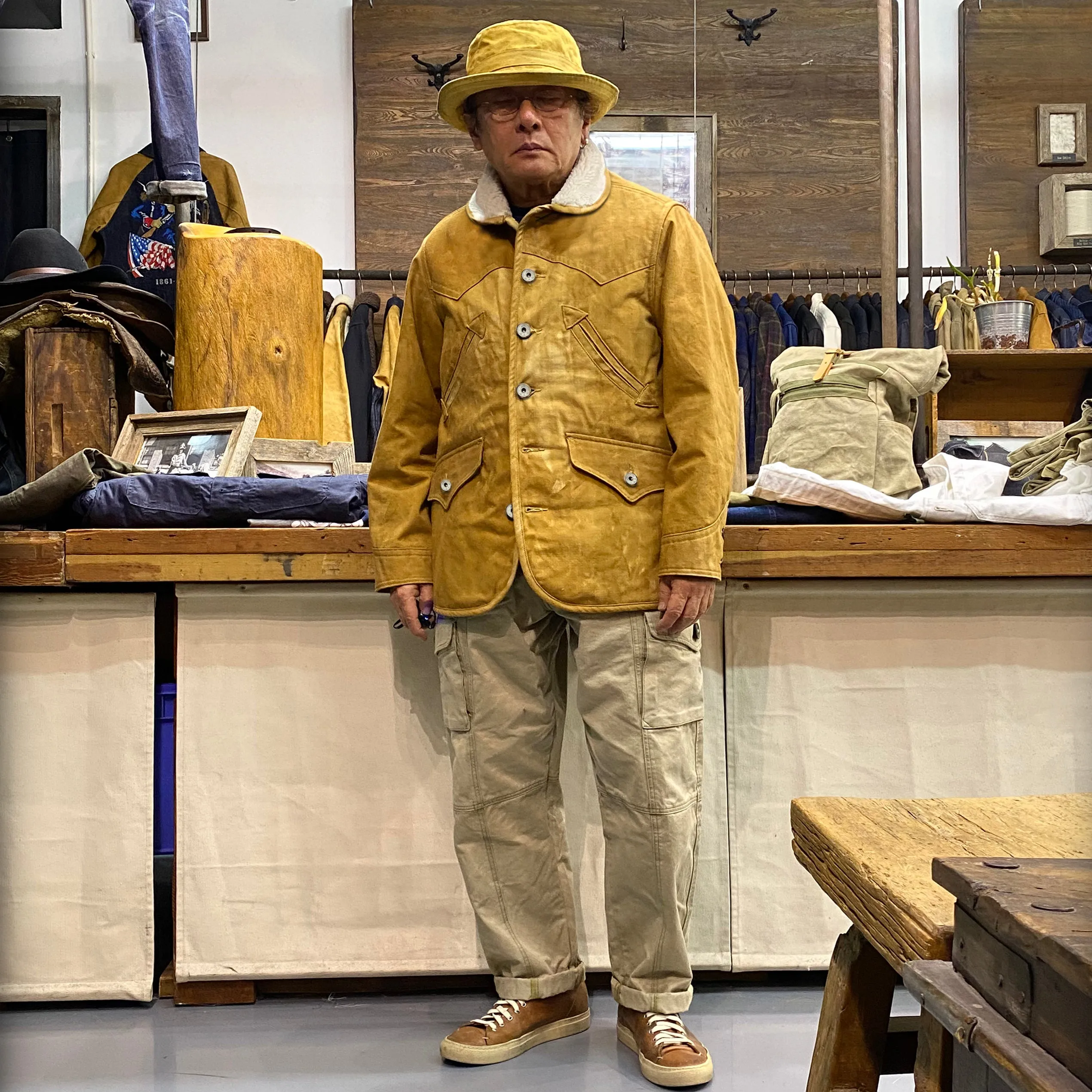 BZEN M.3011L MONTANA-CS REGULAR FIT AMERICAN OUTDOORS INSPIRED SHERPA LINED VEGGIE DYED CANVAS JACKET-12OZ-E0 SIENNA