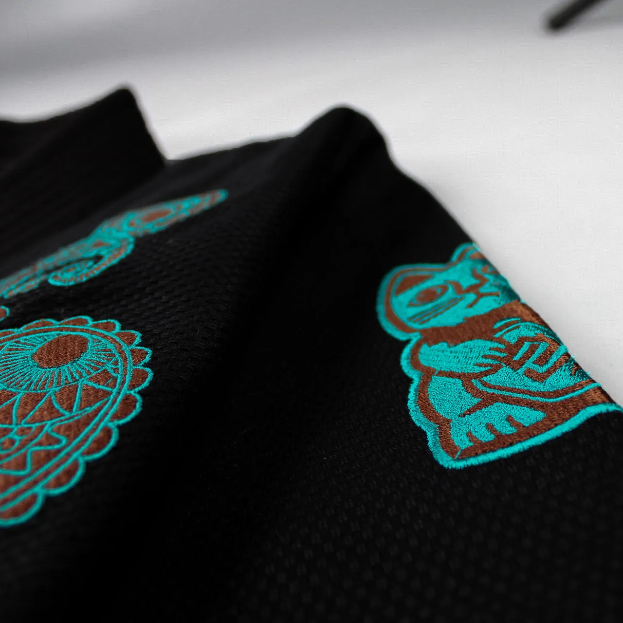 Chapter 13 - Paisley - Black - Jiu Jitsu Gi